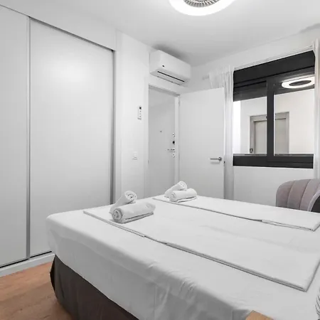 Perfect Getaway In Boliches -ref 93 *